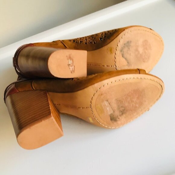 Vince Camuto Brown Maizy Perforated Leather Peep Toe Booties Size 10 - Picture 7 of 7